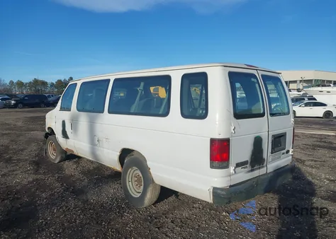 2013 Ford E-350 Super Duty Xl z USA, uszkodzony, nr VIN 1FBSS3BL6DDA77454